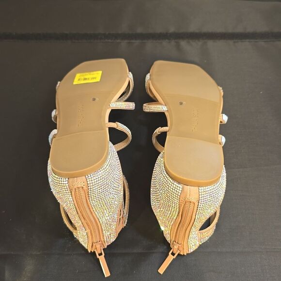 BRAND NEW THALIA SODI WOMEN'S DANA EMBELLISHED STRAPPY FLAT SANDALS - Picture 13 of 16